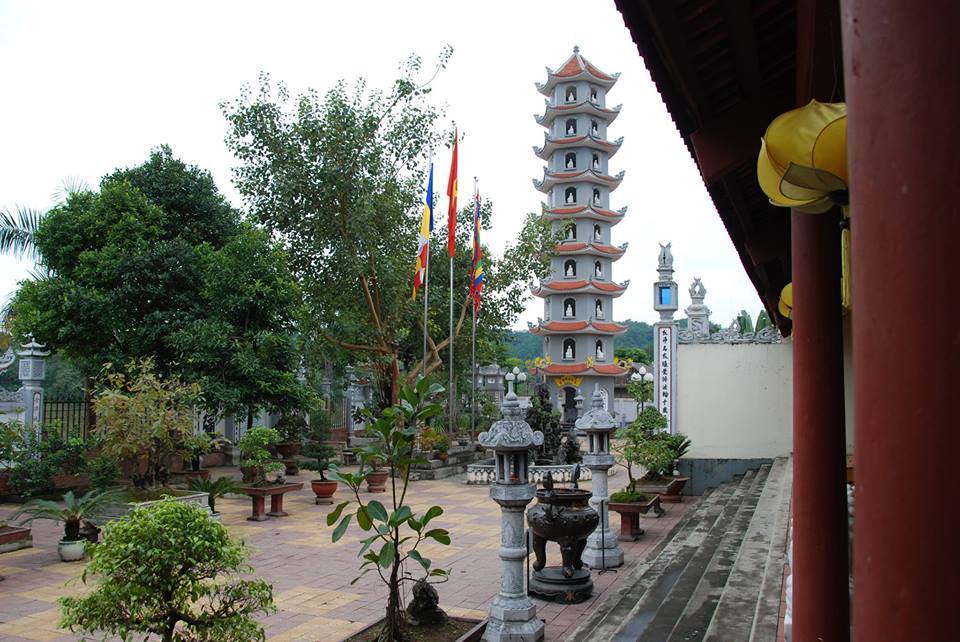 Chùa Ngọc Am điểm du lịch tâm linh gần đền Đông Cuông